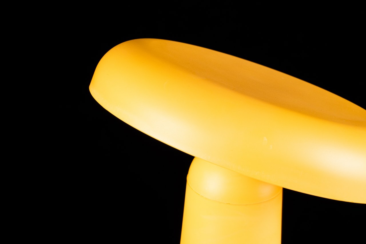 Lámpara de Mesa Amarilla Moderna EDI - LP5056-1T