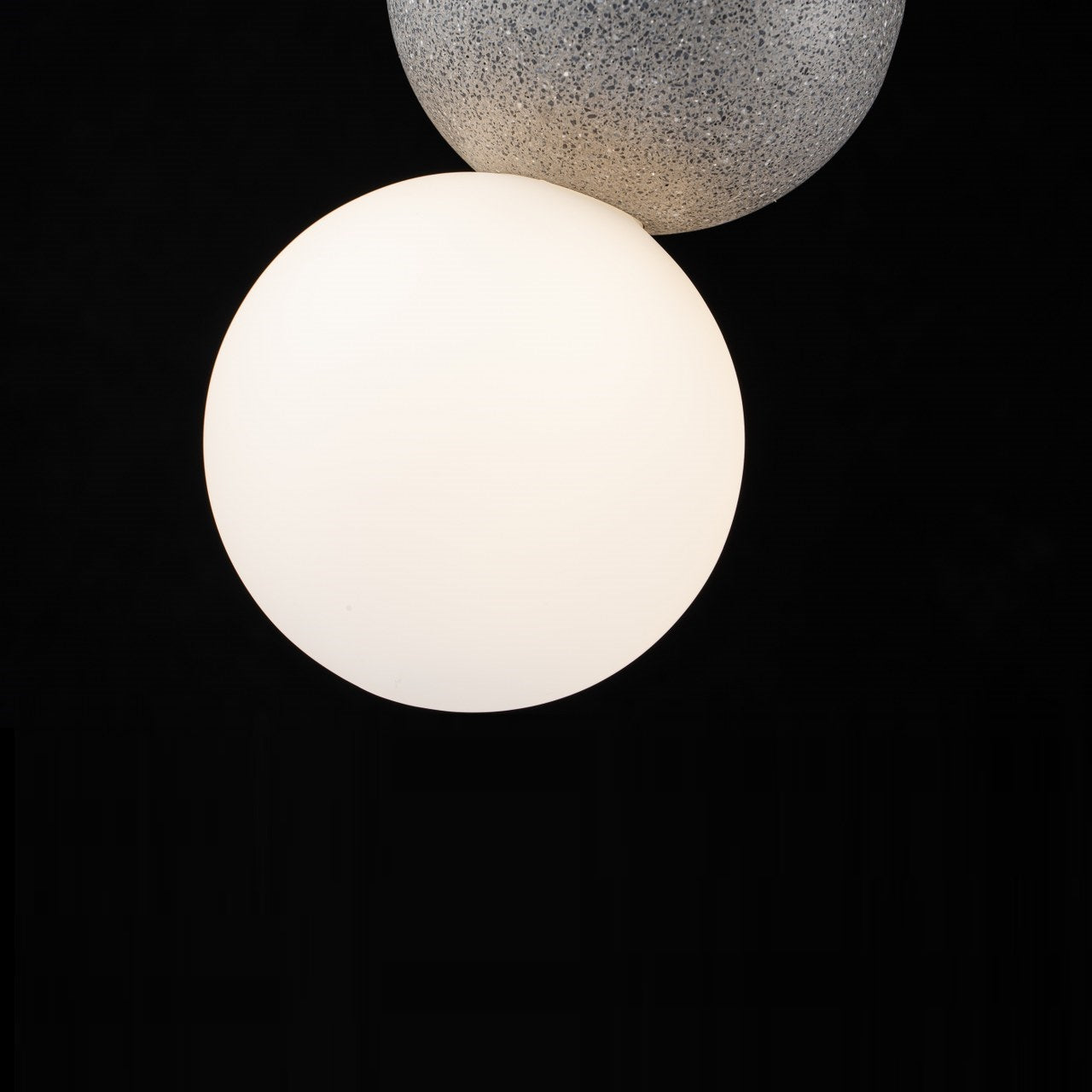 Lampara concrete Negro